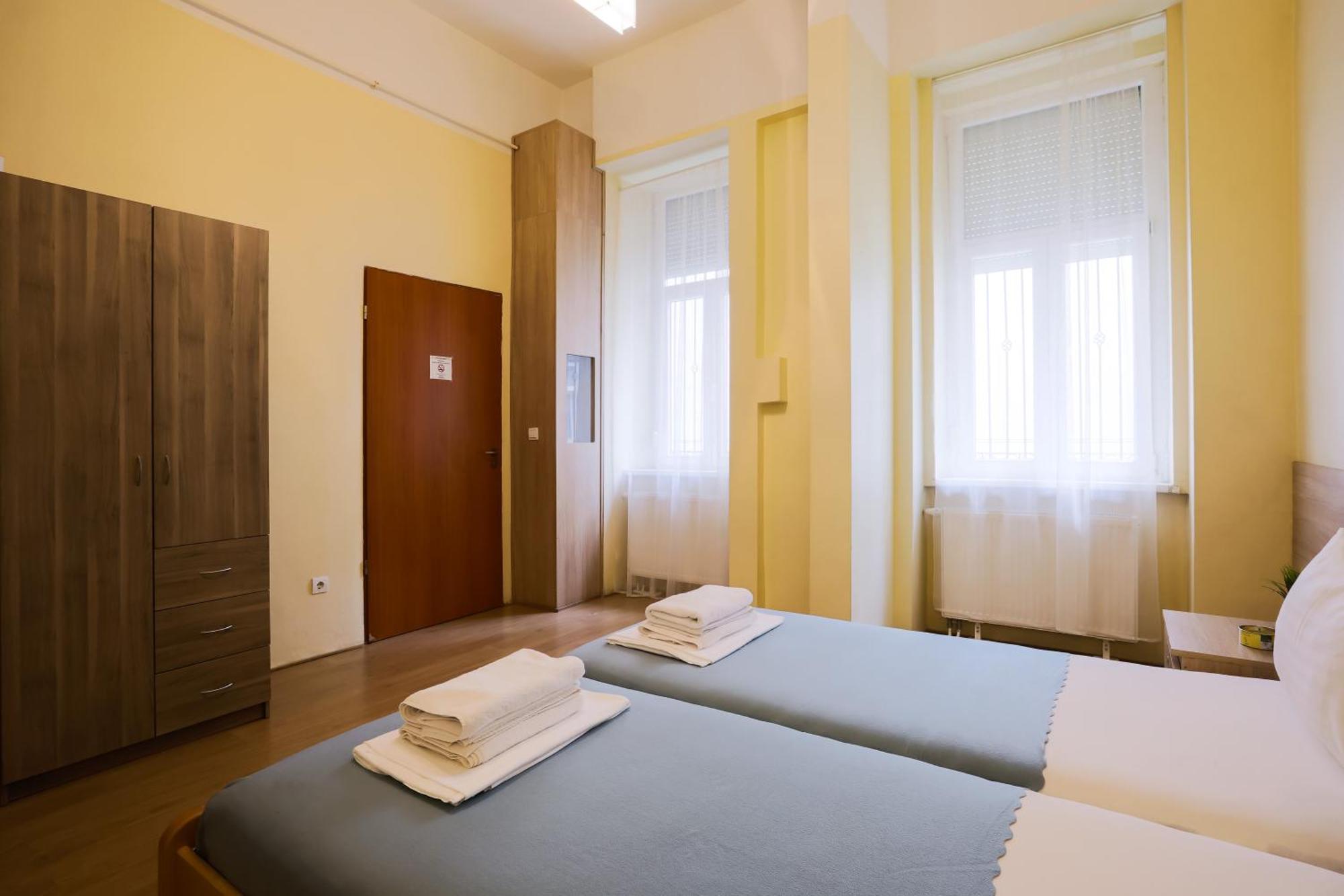 East Private Budapešť